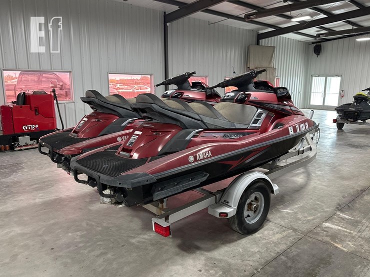yamaha-waverunner-personal-watercrafts-image-3