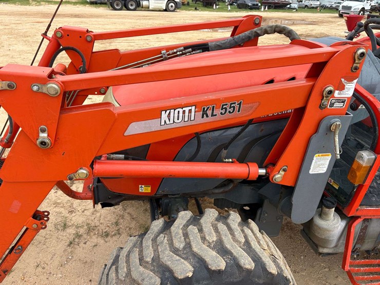 kioti-dk55-image-10