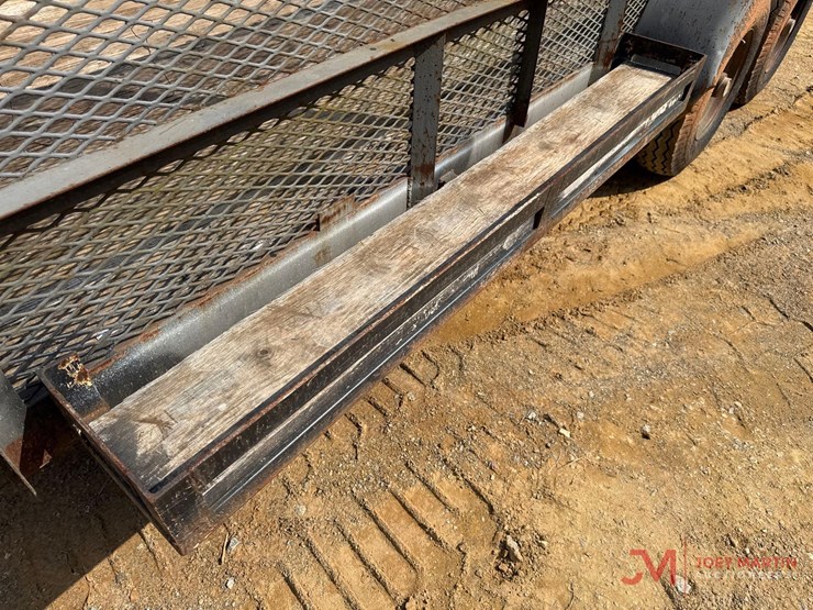 2009-custombuilt-16'-tandem-axle-utility-trailer-image-8
