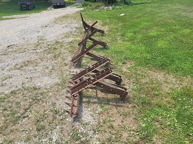 remlinger-single-bar-harrow-w/teeth-and-mounts-image-4