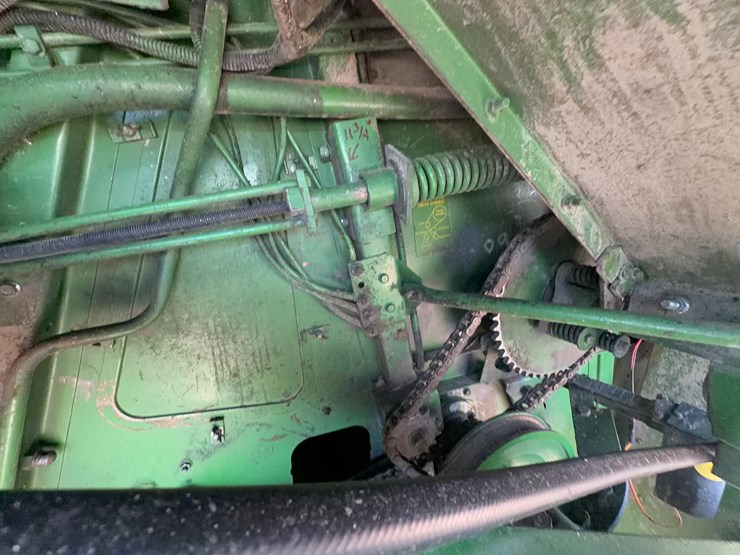 1981-john-deere-8820-image-45