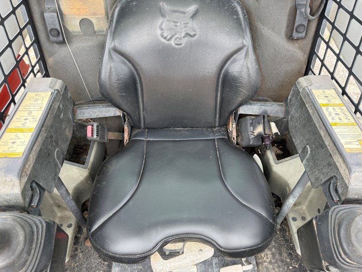 bobcat-t550-image-40