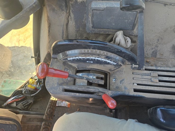 john-deere-4850-image-22