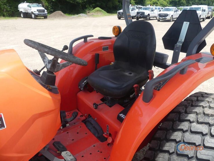 kubota-mx5200dt-image-12