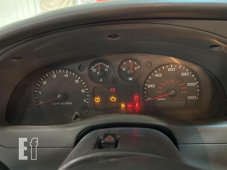 2011-ford-ranger-image-16