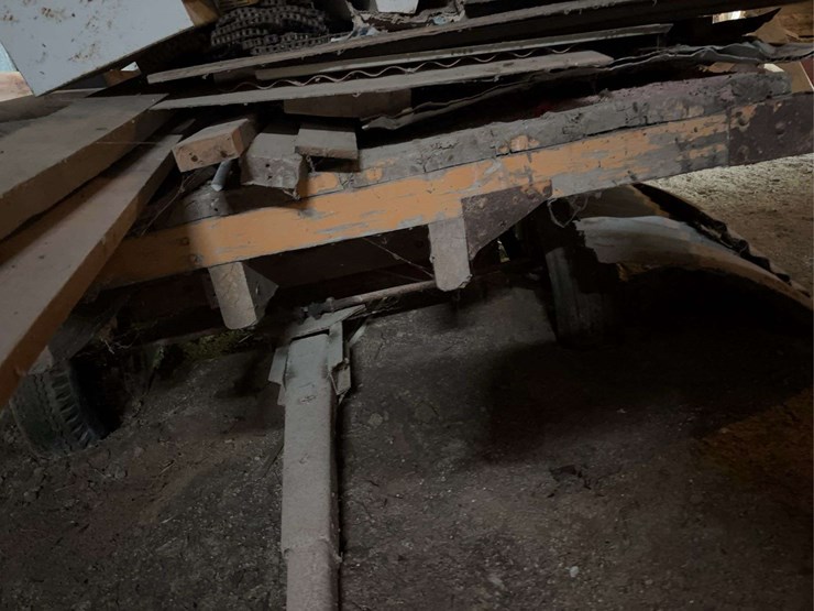 hay-wagon-with-assorted-building-materials-and-hardware-image-12