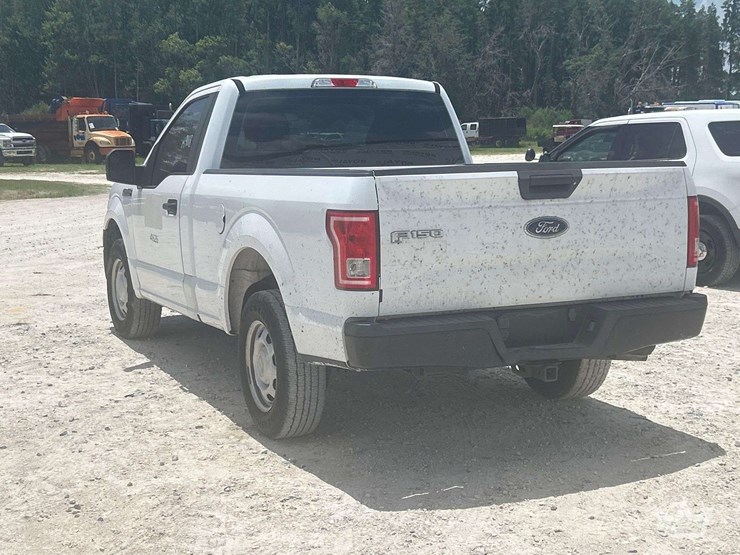 2017-ford-f150-image-4