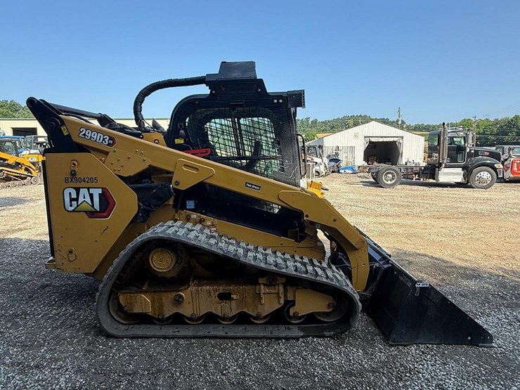 2022-caterpillar-299d3-xe-image-5