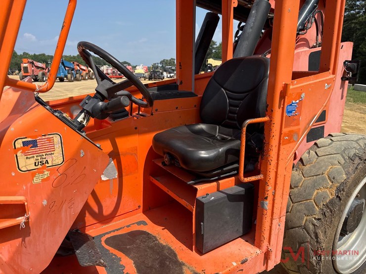 2016-jlg-6042-telehandler-image-17