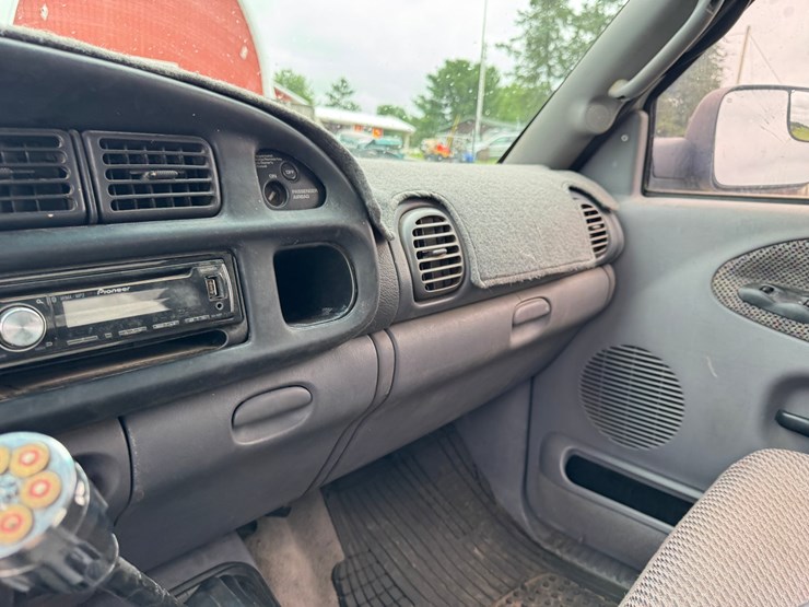 1999-dodge-ram-2500-image-36