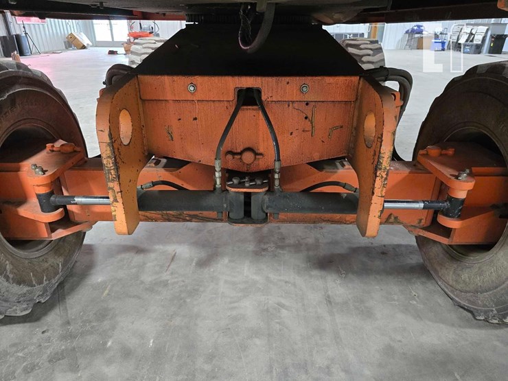 2006-jlg-660sj-image-20