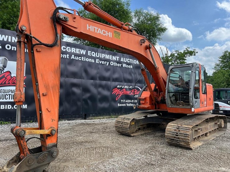 2005-hitachi-zx225us-lc-image-2