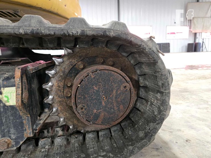 2019-caterpillar-303.5e2-cr-image-32