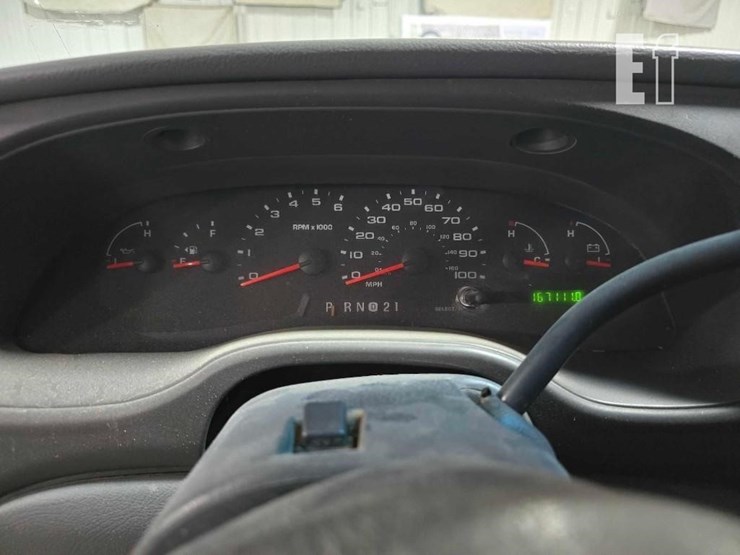 2005-2005-ford-econoline-van-6670-image-11
