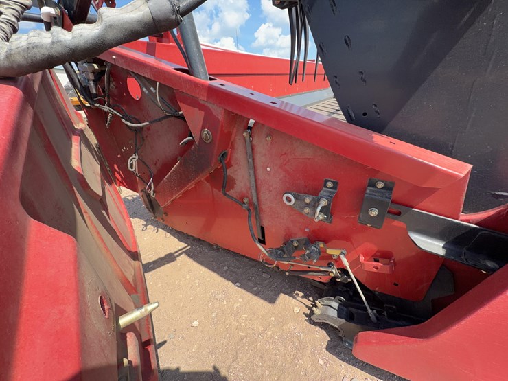 2014-case-ih-3162-image-20