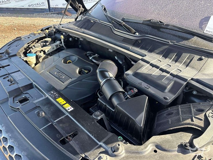 2016-land-rover-range-rover-image-8