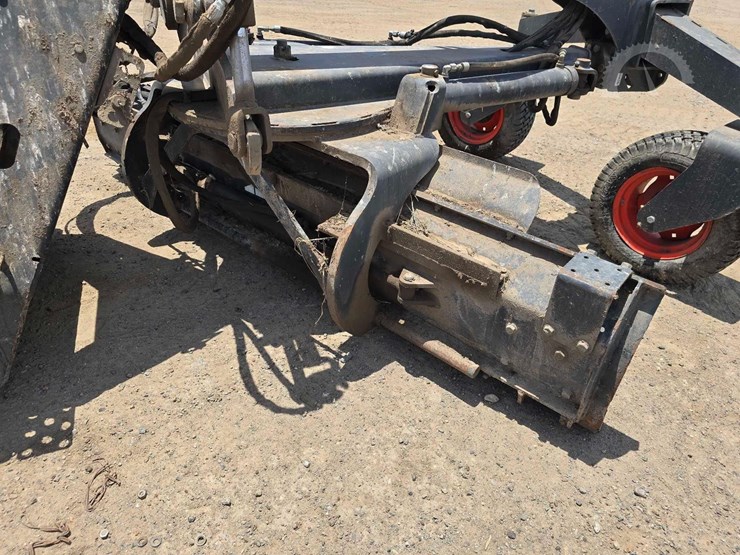 2015-bobcat-96-image-11