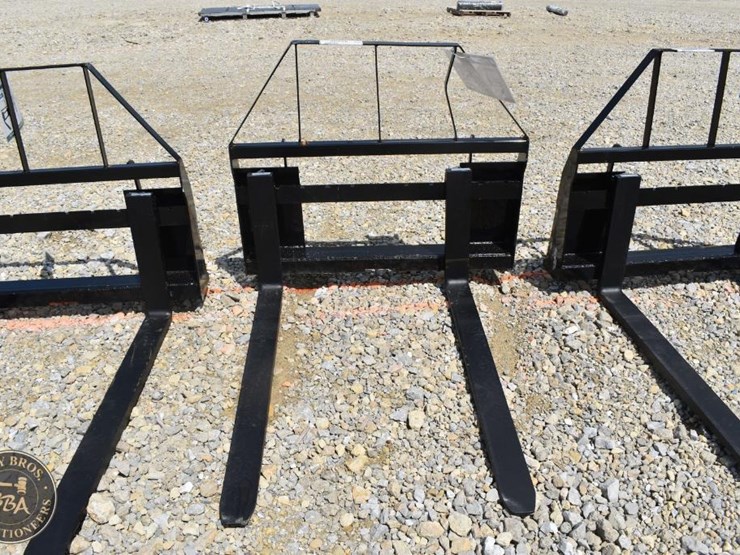 agrotk-pallet-fork-attachment-45996-image-1