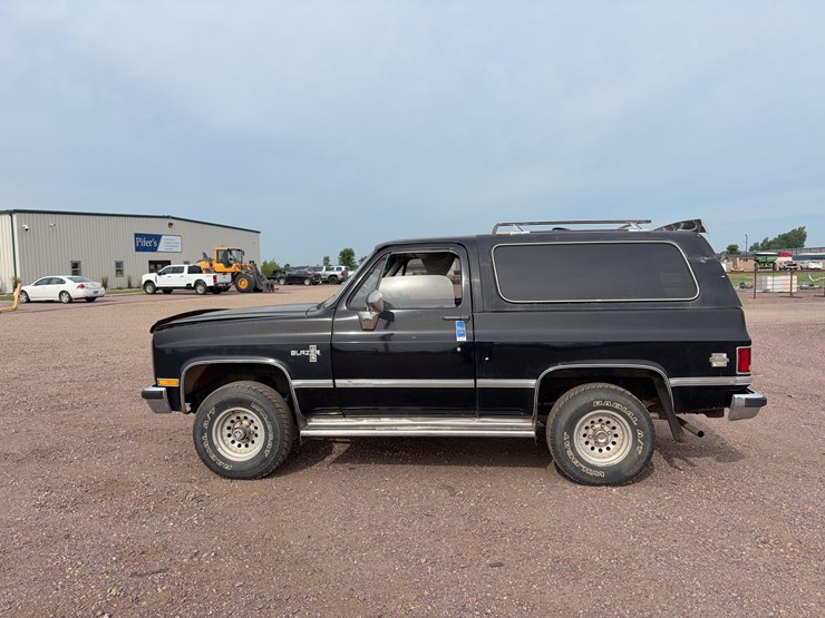 1984-chevrolet-blazer-image-8