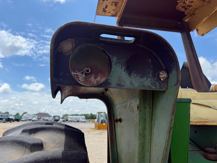 john-deere-4620-image-41