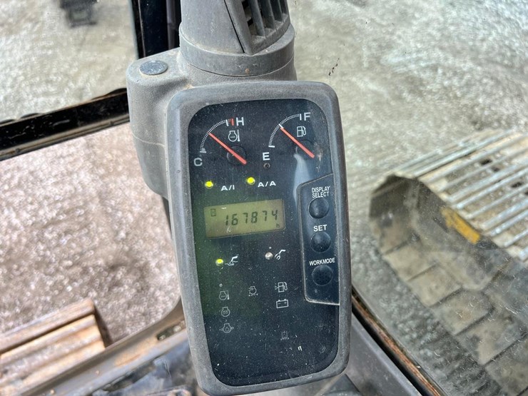2005-hitachi-zx225us-lc-image-19