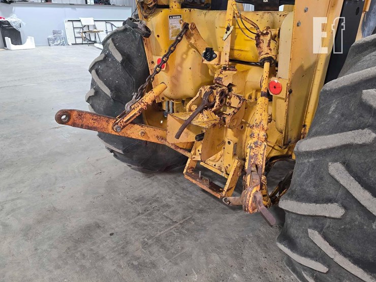 case-ih-585-image-13