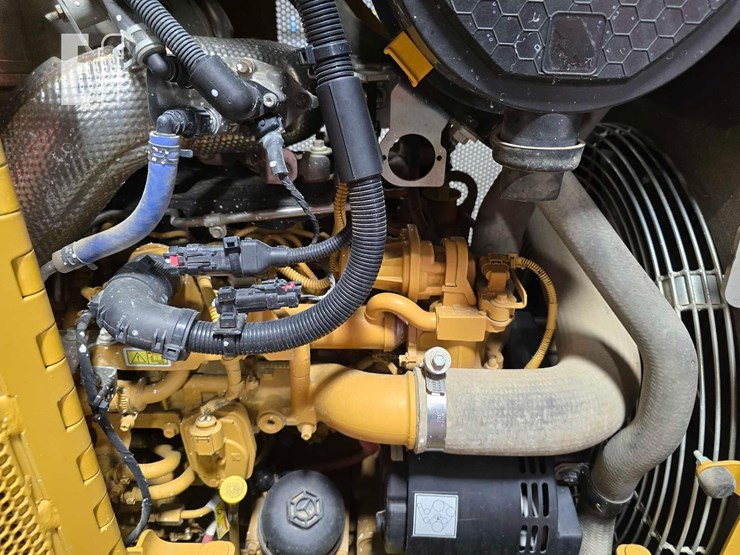 2022-caterpillar-d3-image-24