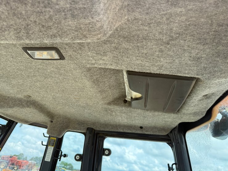 #43053-•-2024-john-deere-320p-backhoe-loader-1t0320pacrfx07150-inv#-43053-image-60