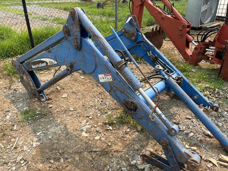 new-holland-52lc-image-2