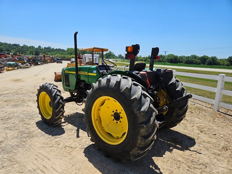 john-deere-5105-image-3