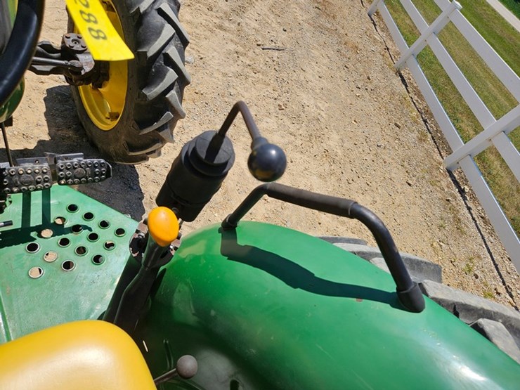 john-deere-5105-image-32