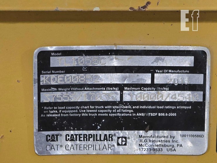 2013-caterpillar-tl1055c-image-32