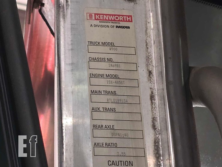 2009-kenworth-w900-image-33