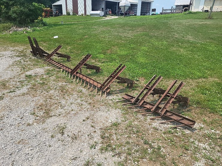 remlinger-single-bar-harrow-w/teeth-and-mounts-image-3