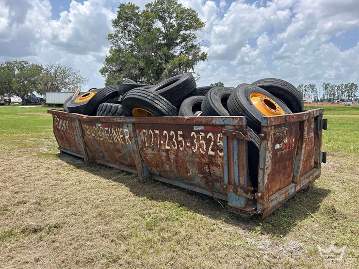 dumpster-with-tires-image-4
