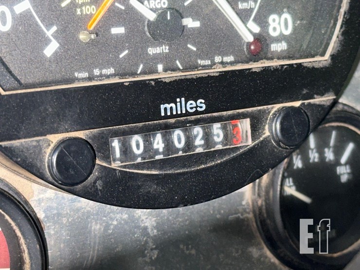 1994-peterbilt-378-image-18