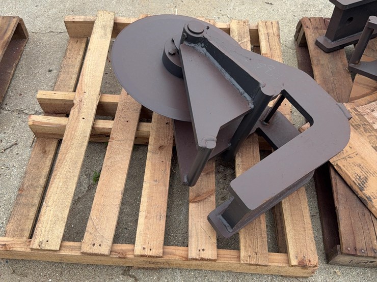 bucket-mount-asphalt-cutter-image-2
