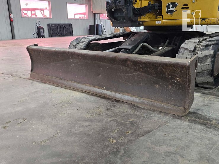 2021-deere-35g-image-13