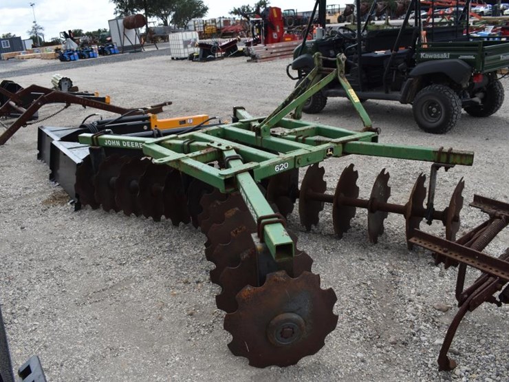 john-deere-620-image-3