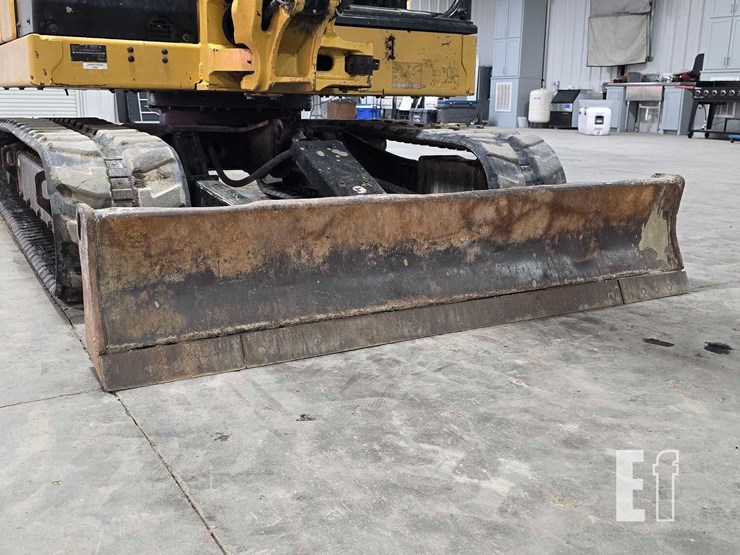 2021-caterpillar-306cr-image-14