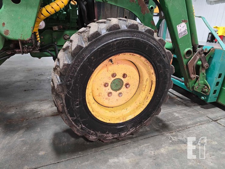 2005-john-deere-990-image-32