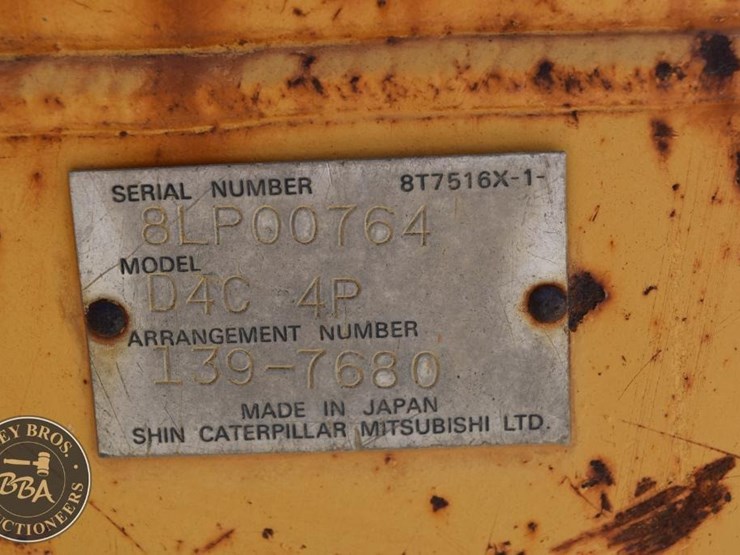 1988-caterpillar-d4c-xl-image-19