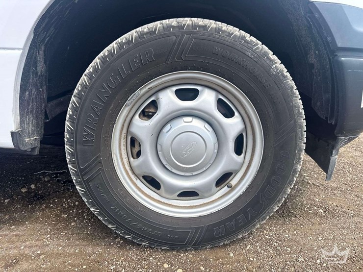 2018-ford-f150-image-30