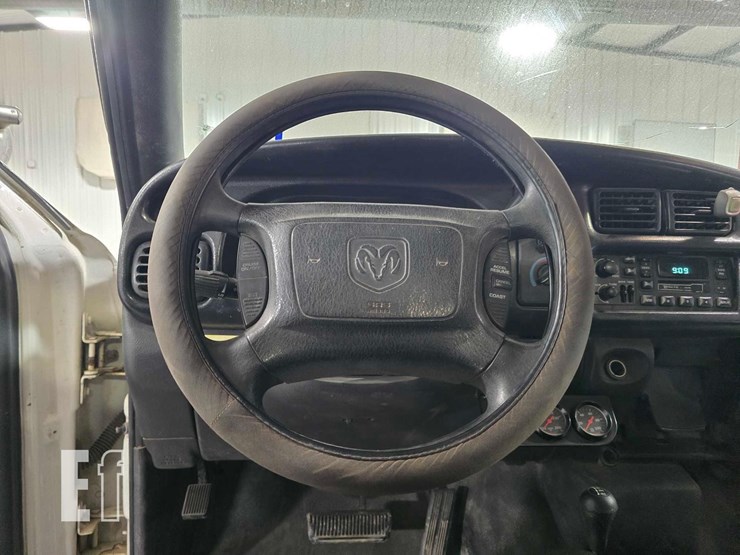 2001-dodge-ram-1500-image-10