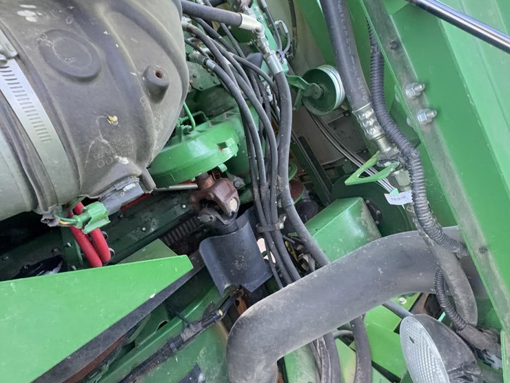 2015-john-deere-s680-image-48