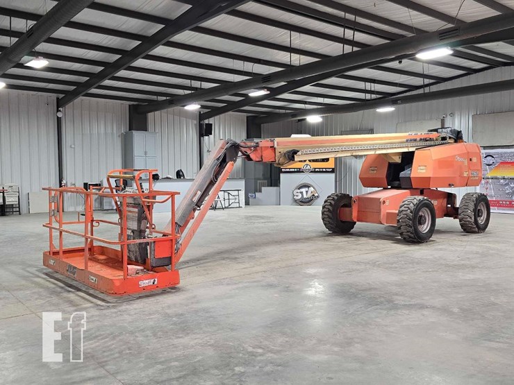 2006-jlg-660sj-image-1