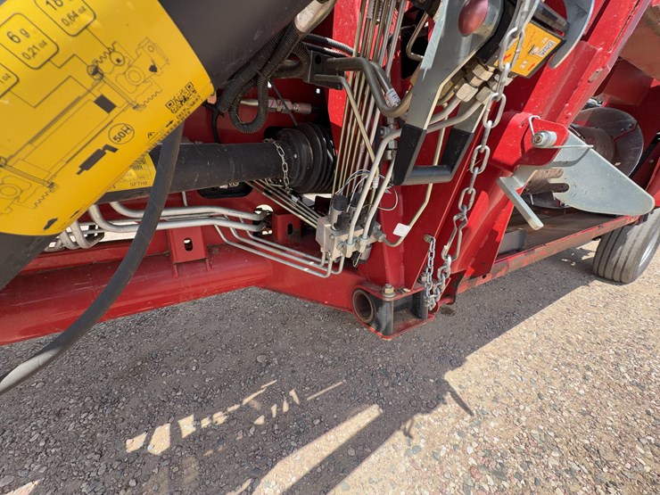 2014-case-ih-3162-image-22