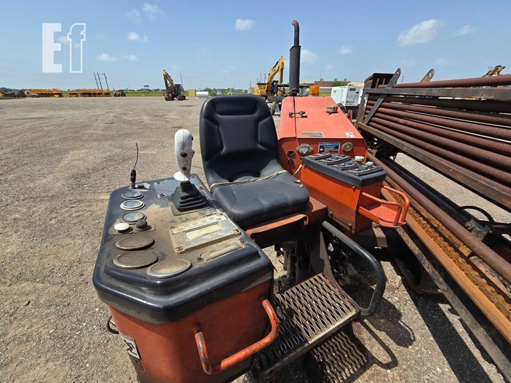 1999-ditch-witch-jt1720-image-10