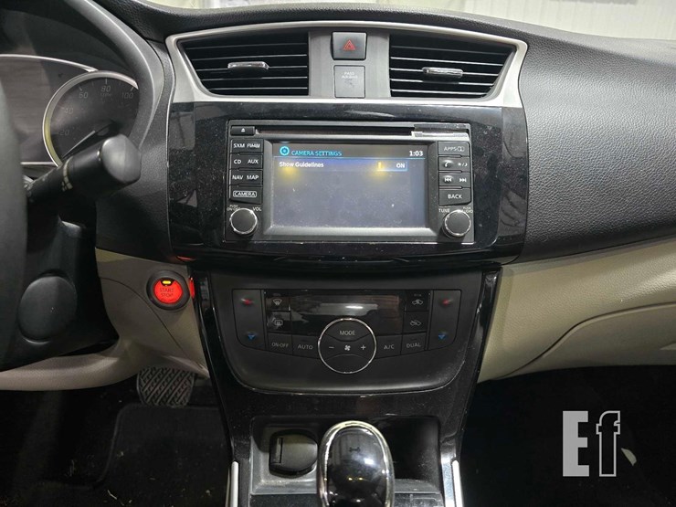 2017-nissan-sentra-image-14