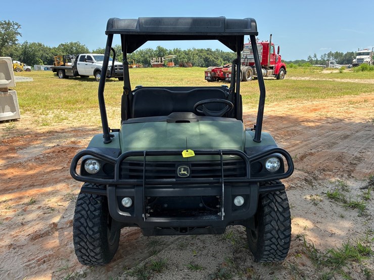 john-deere-gator-image-2